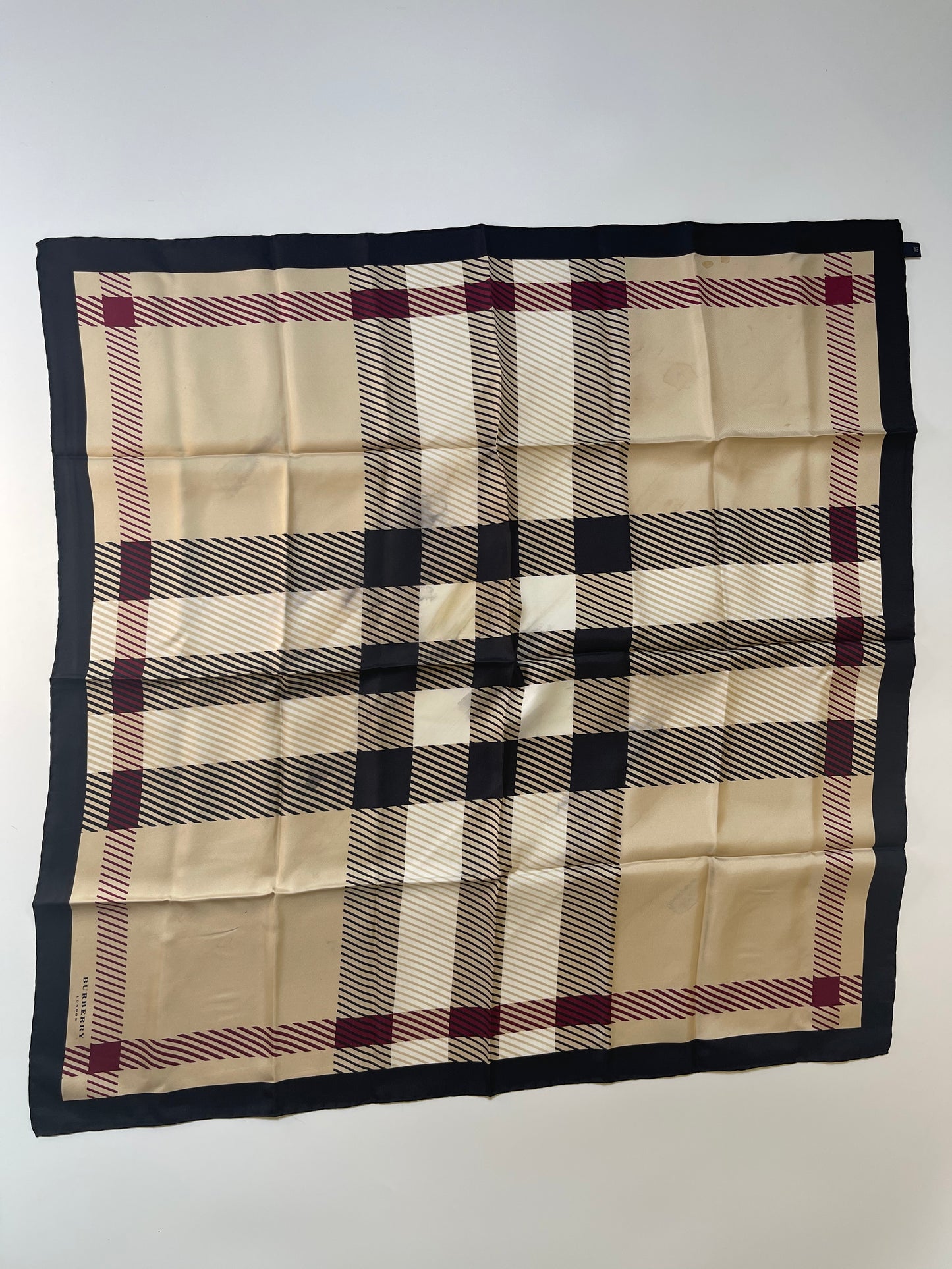 Burberry scarf